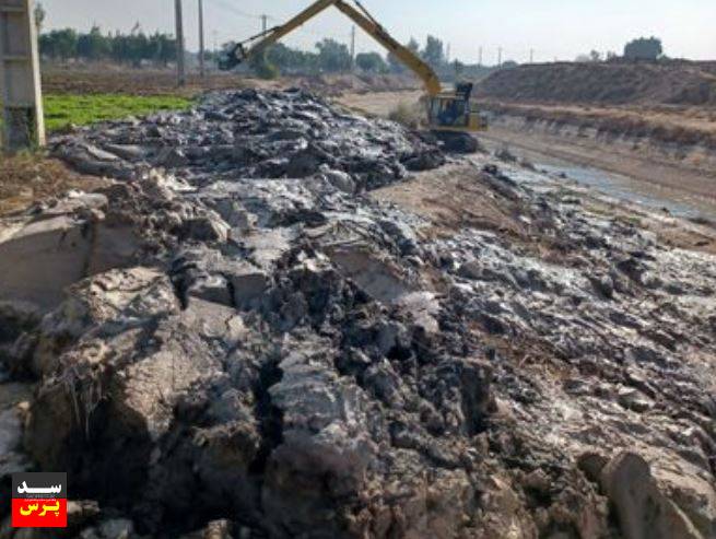 عملیات لایروبی کانال اصلی میان آب شوشتر آغاز شد