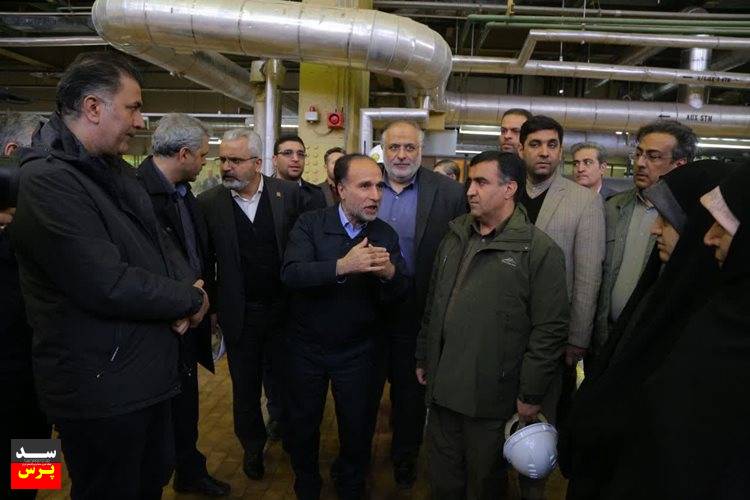 بازدید رئیس سازمان محیط زیست از نیروگاه شهید رجایی