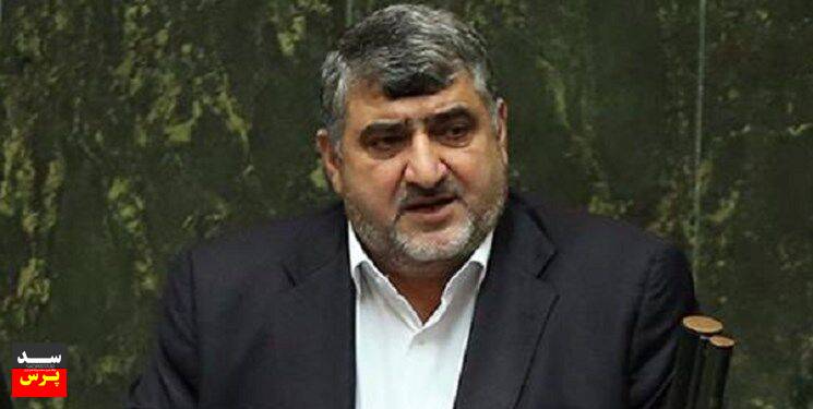 مگر می‌شود در یک سال قیمت انشعاب آب و برق و گاز چند بار گران شود؟