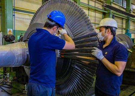 نیمی از برنامه تعمیرات نیروگاه‌های حرارتی پایان یافت/ افزایش آمادگی نیروگاه‌ها برای تولید برق پایدار در تابستان