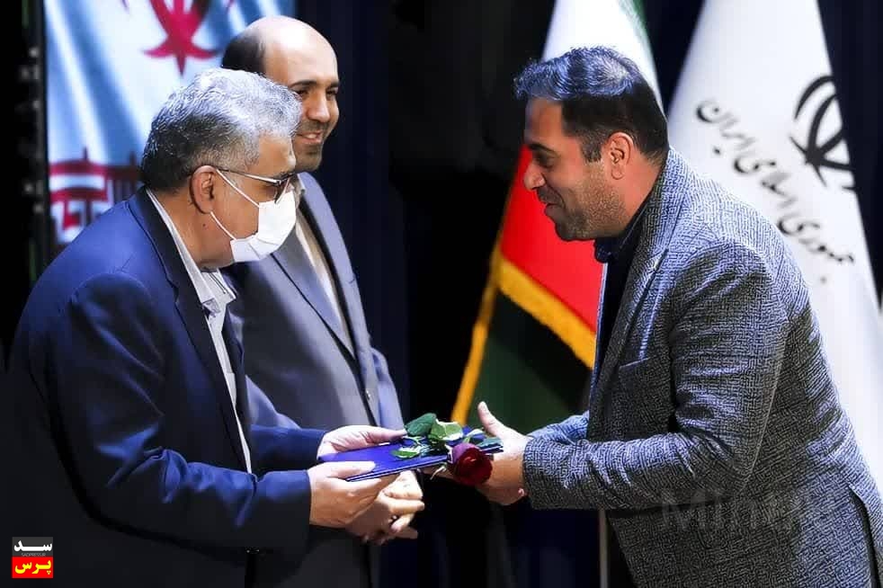 روابط عمومی نیروگاه رامین اهواز برترین روابط عمومی صنعت برق حرارتی کشور شد