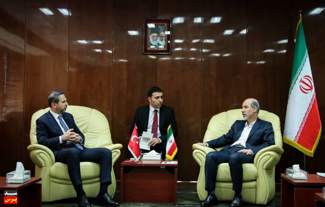 تبادل برق ایران و ترکیه وارد مرحله عملیاتی شد