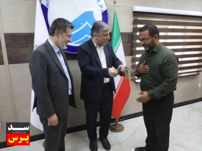 آیین تجلیل از کارگر نمونه شرکت آبفا کلانشهر اهواز برگزار شد
