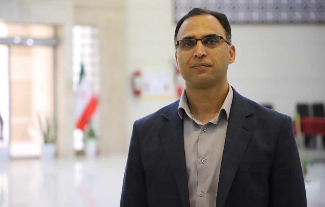 آیا نگاه ما با نگاه سازمان مالیاتی متفاوت است؟ چرا کارگران زیر خط فقر باید مالیات بدهند؟