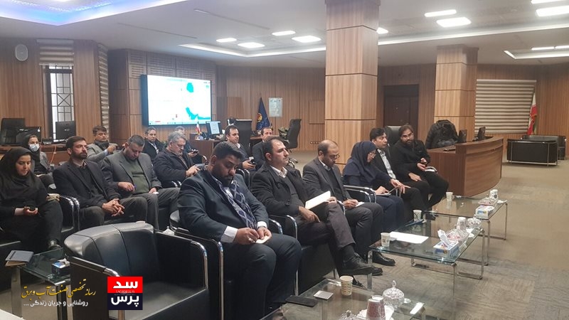 روابط عمومی صنعت برق باید افکار عمومی را نسبت به ارزش واقعی برق آگاه کند/ اطلاع‌رسانی شفاف برای جلب مشارکت مردم در زمینه مدیریت مصرف انرژی