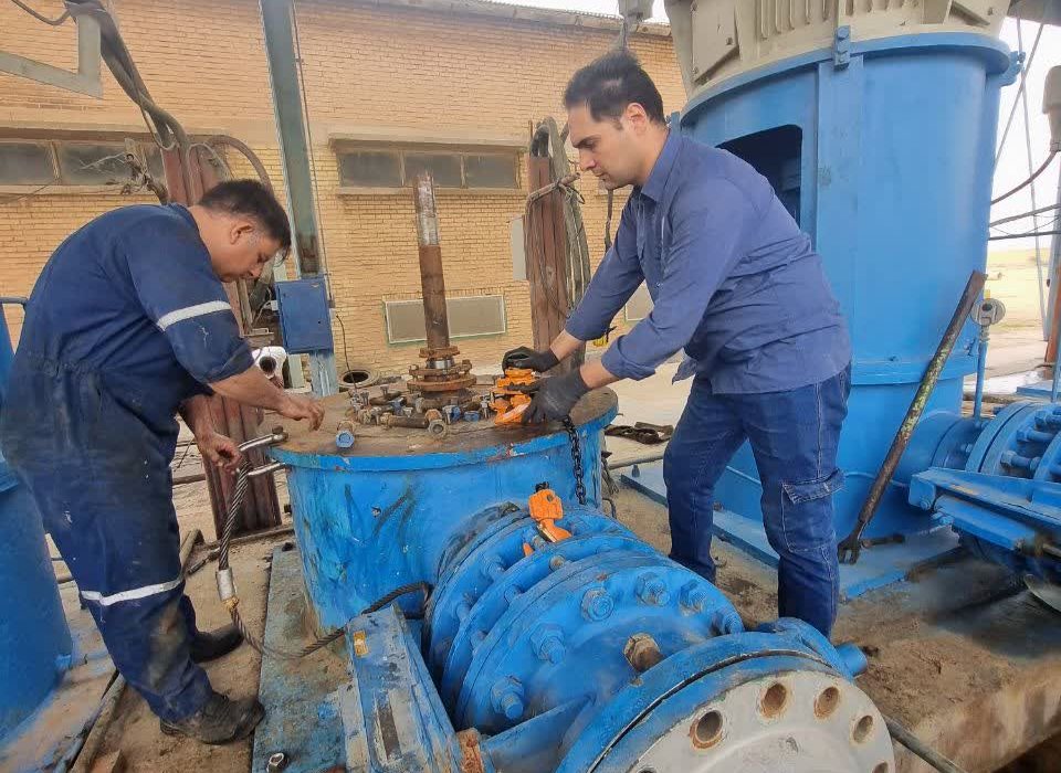تعمیر و اورهال پمپ شماره ۳ هایلیفت مرغزار 