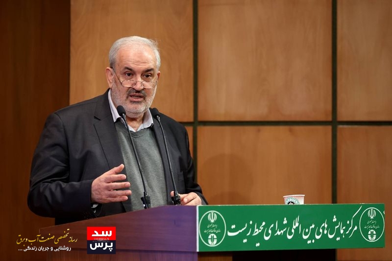 وزیر نیرو: ظرفیت تولید تجدیدپذیرها تا اوج بار تابستان به ۳۵۰۰ مگاوات می رسد/ «افزایش راندمان نیروگاهی با رعایت ملاحظات زیست محیطی» در مگاپروژههای عبور از اوج بار ۱۴۰۴