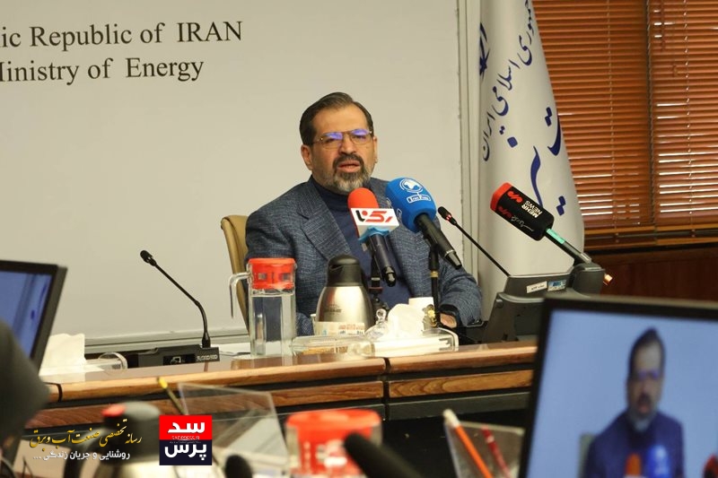 کارنامه درخشان صنعت آب و برق کشور پس از پیروزی انقلاب اسلامی / رشد ۲۲ برابری توان عملی و ۱۳ برابری ظرفیت نیروگاهی/ ۲۸۲ طرح ملی صنعت آب و برق در ۳۱ استان افتتاح میشود