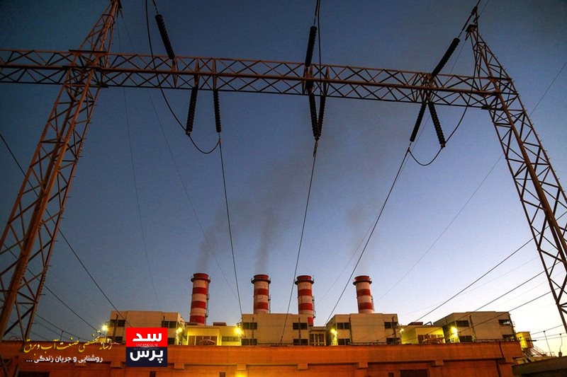 عدم سرمایه‌گذاری در صنعت برق پیامد سیاست‌های تعرفه‌ای است