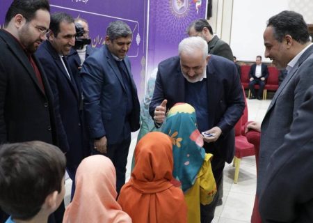 سرود «طلای بی‌رنگ» با مضمون قداست و ارزش آب رونمایی شد