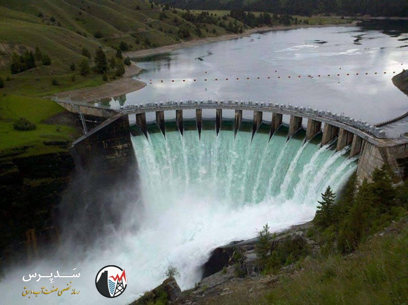 آمادگی نیروگاه‌های آبی کشور برای گذر از دوره اوج بار مصرف برق ۱۴۰۴