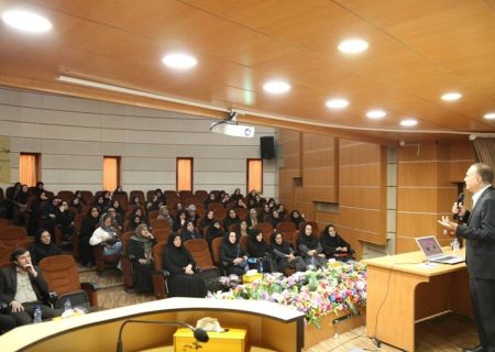 مصرف برق ۳۰ میلیون کولر آبی و گازی باعث ایجاد اوج بار سنگین در شبکه برق کشور می‌شود