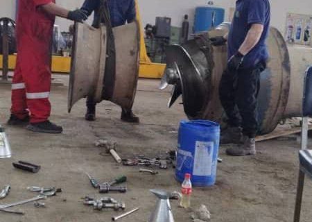 اورهال پمپ های فرکانسی شماره ۸ و ۹ ایستگاه پمپاژ منصوری یک شرکت آب جنوب شرق 