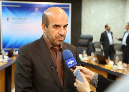 ۱۰۰ مگاوات نیروگاه خورشیدی در ۸ استان به بهره برداری می‌رسد