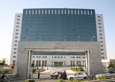 فرزندان بانوان شاغل وزارت نیرو تحت پوشش بیمه درمانی مادران قرار گرفتند
