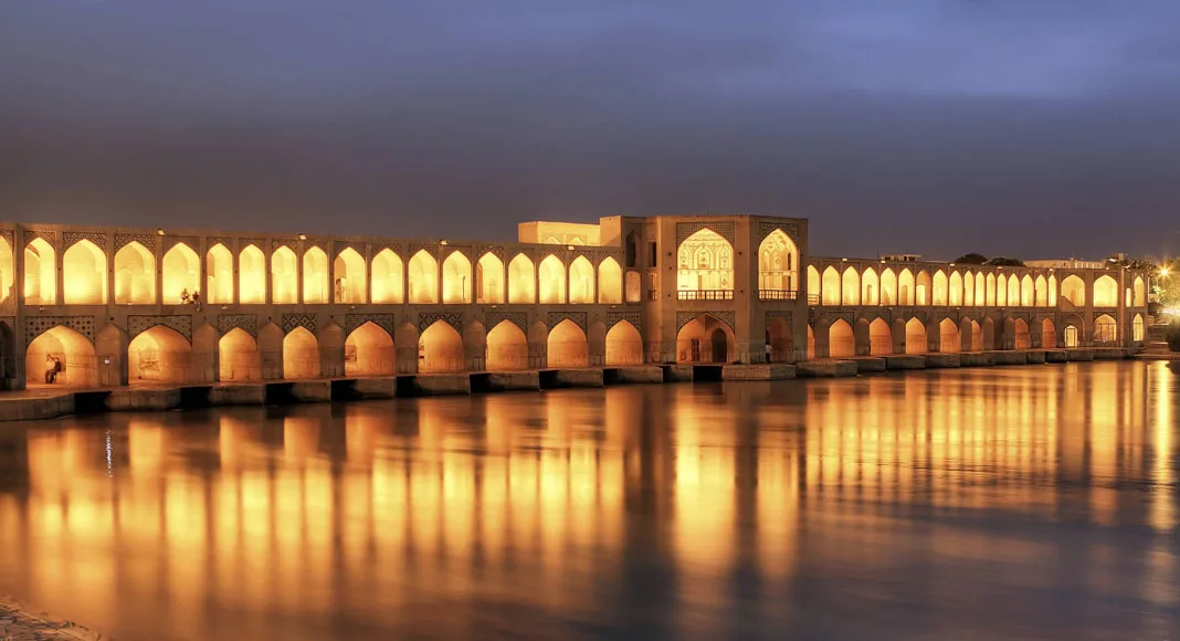 درخشش میراث مهندسی ایران در مجامع بین‌المللی/ چهار سازه تاریخی آب و آبیاری ایران ثبت جهانی شد
