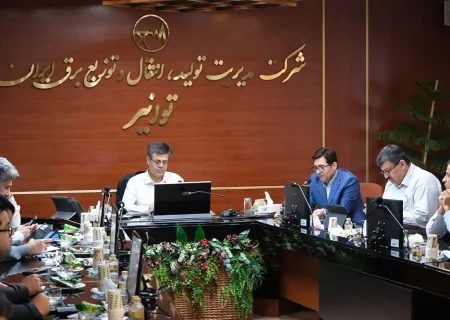 تأکید بر آمادگی همه جانبه برای عبور از زمستان؛ تأمین سوخت نیروگاهی و هماهنگی استانی